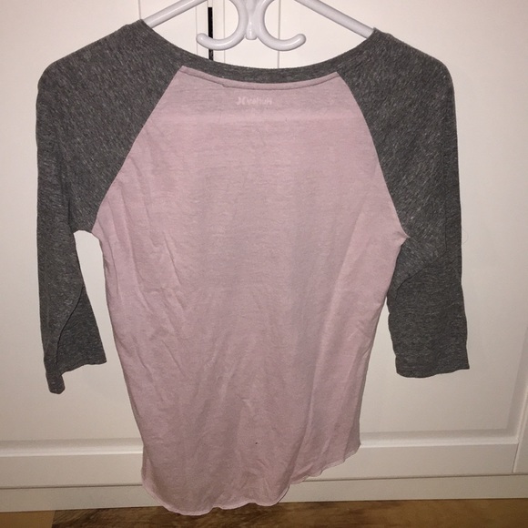 Hurley comfy shirt❤️BOGO❤️ - Picture 2 of 2